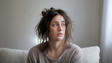a-realistic-portrait-of-a-30-year-old-is_d5nF_0XFRAWMecdCrysu8w_AB_oUuZqRTe1zrqUNz9h5g